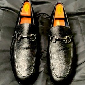 Authentic Ferragamo Driving Slip ons